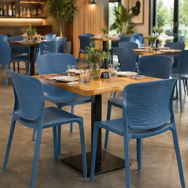 Mesas y Sillas para Restaurante